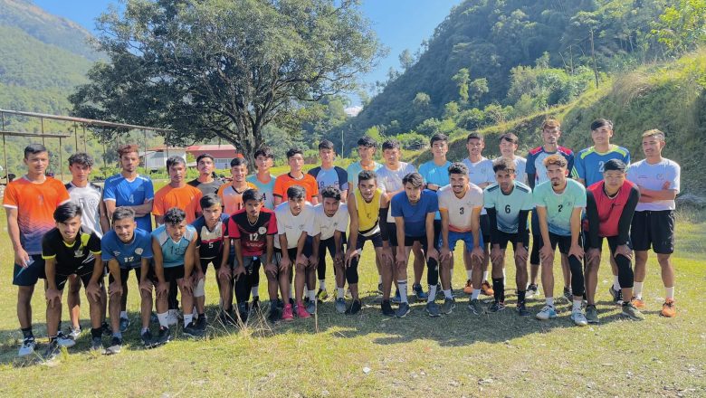 मुसिकोट नगरस्तरीय पुरुष/महिला भलिबल समूह निर्माण,को को परे समुहमा ?